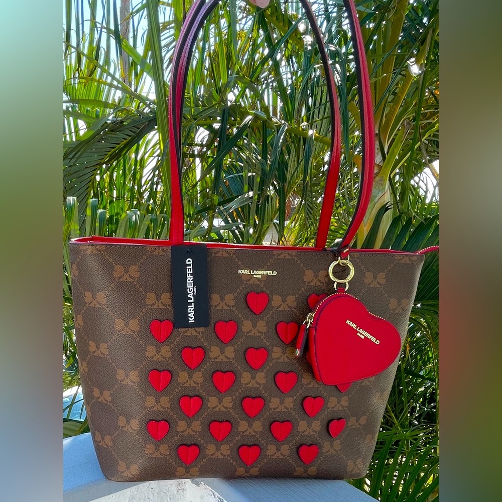 Shoulder BagTote 3D Hearts
